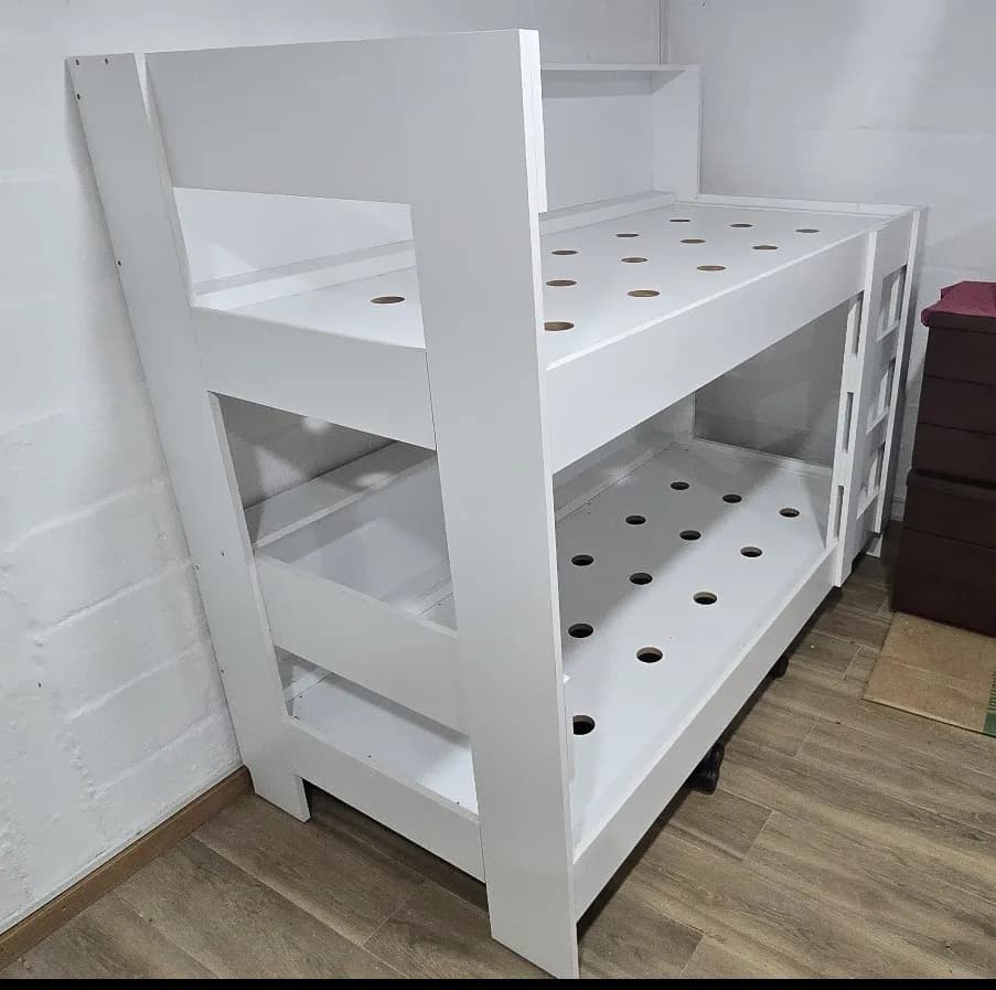 Cama Cucheta Nordik - Línea Blanca Reforzada